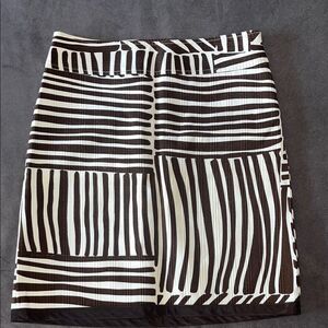 Ann Taylor Chic Brown and White Striped Pencil Skirt Size 2 Animal Print Zebra